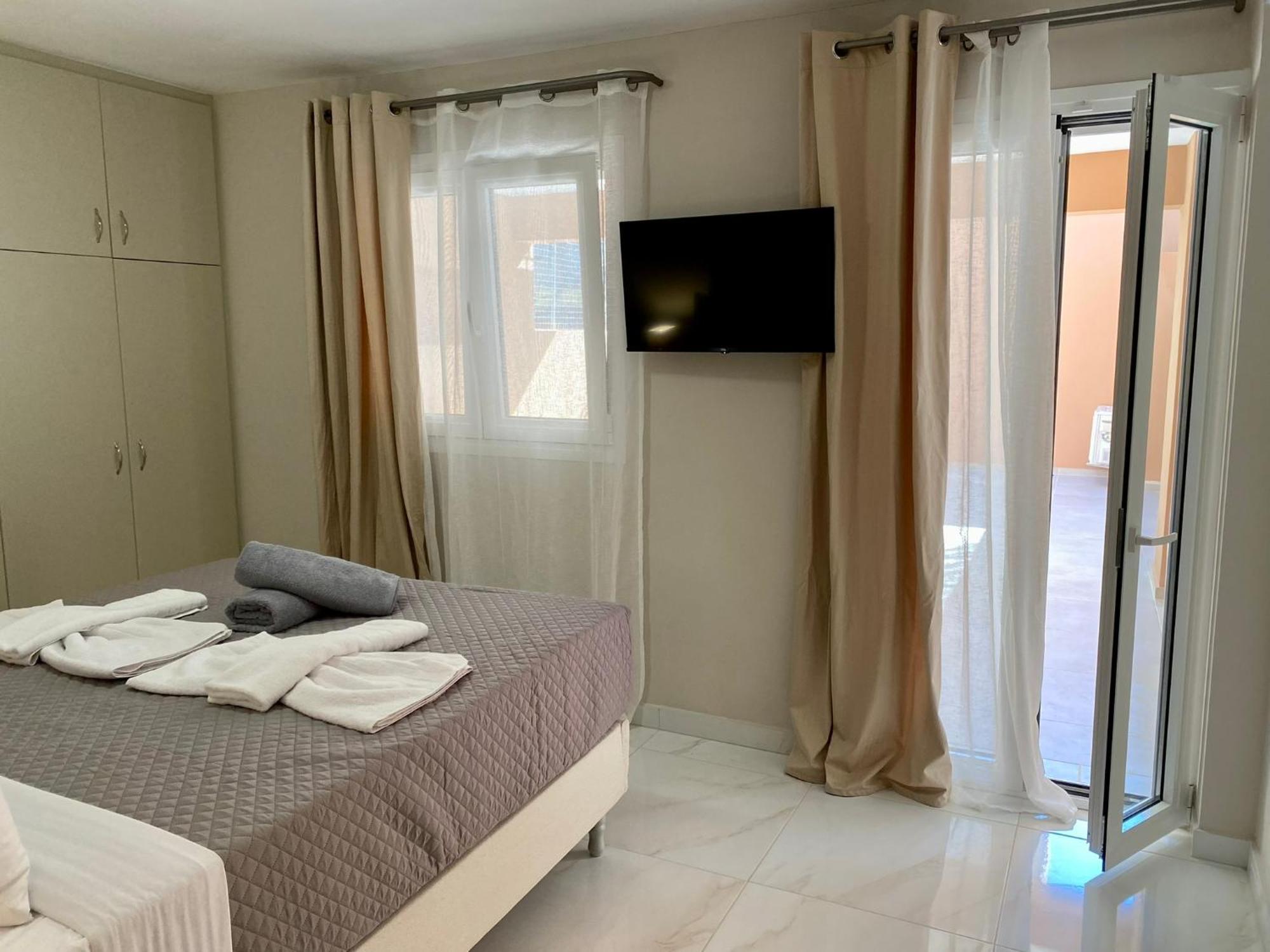Arian Apartments Argostoli  Esterno foto